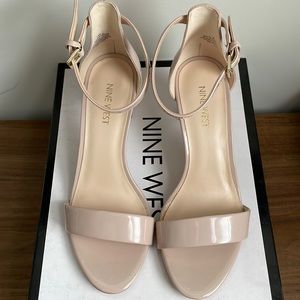NIB Nine West “Pruce” ankle strap sandals, size 7